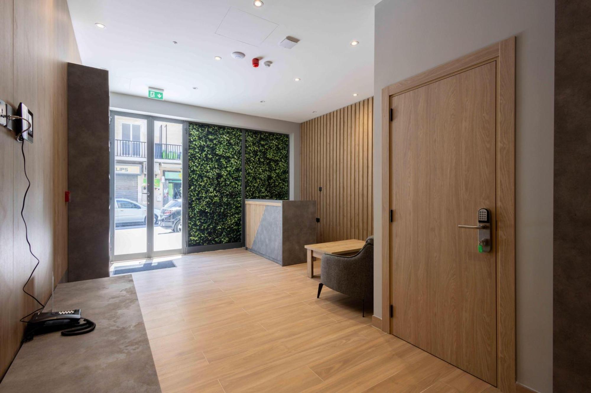 University Boutique Rooms Msida Exterior foto