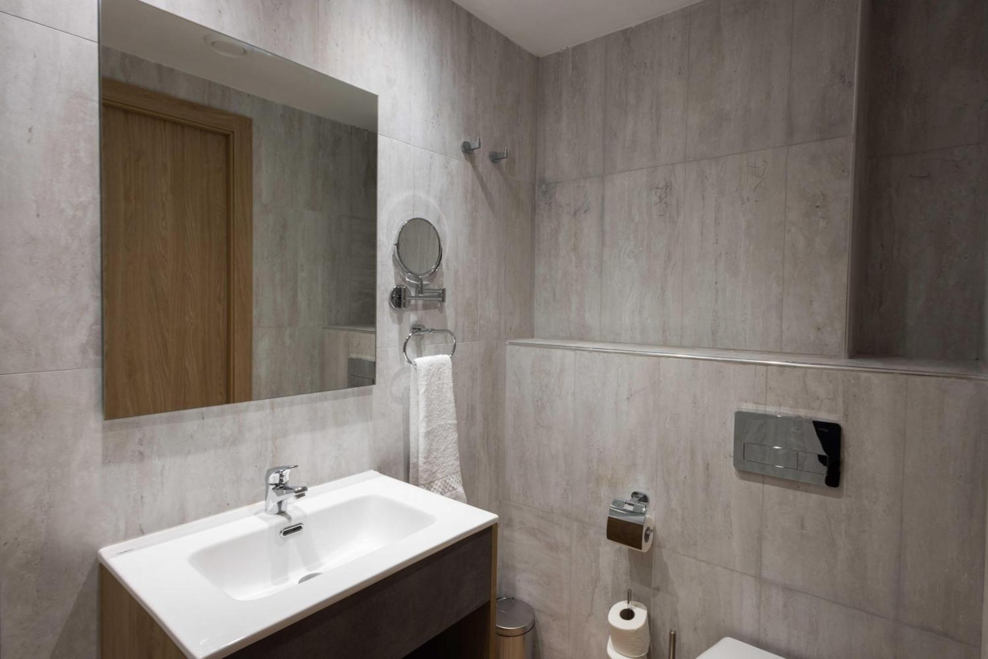 University Boutique Rooms Msida Exterior foto